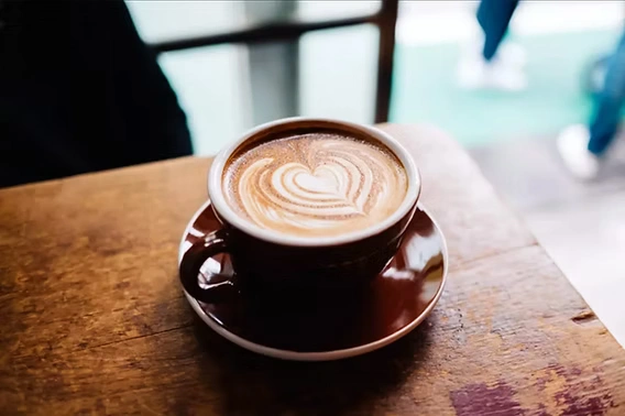 memahami-esensi-macchiato-lebih-dari-sekadar-kopi-susu-biasa